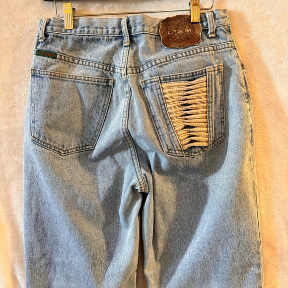 LA Gear Vintage Light Wash Jeans Size 31x34 - Picture 7 of 12